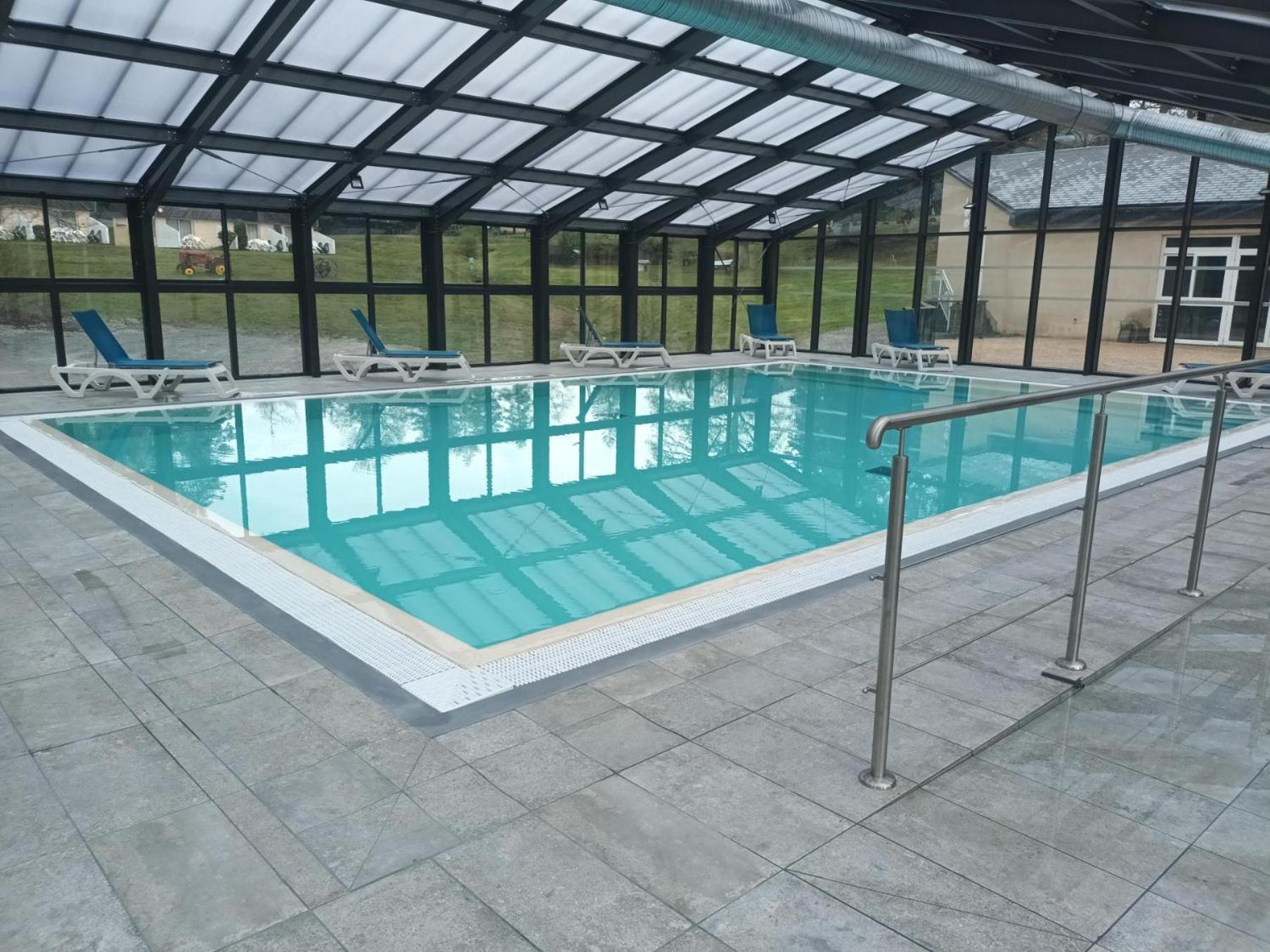 Hotel Vvf Correze Pays D'Eygurande Exteriér fotografie